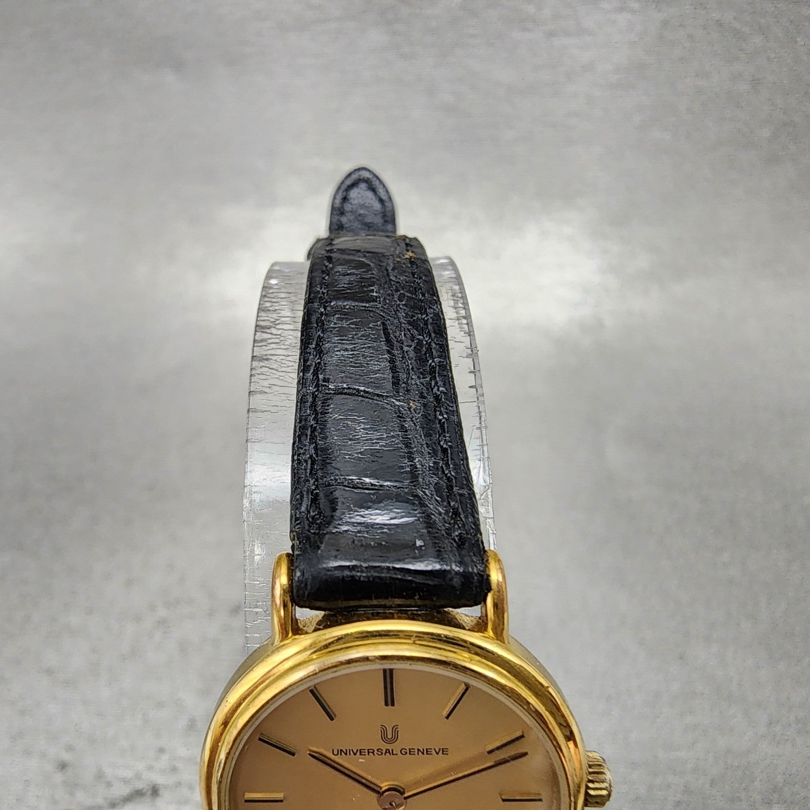 Universal Geneve Watch Women 22mm Gold Dial Gold Tone Round 517.663 New Battery4