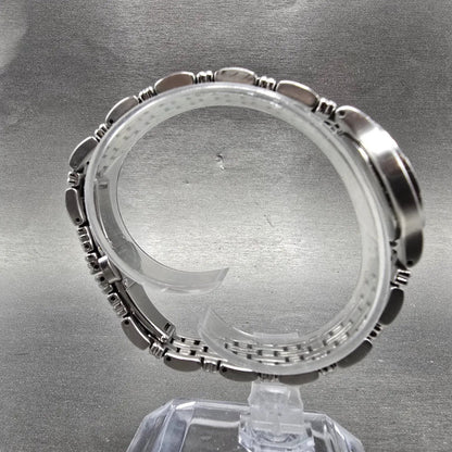 Wittnauer Laureate Watch Women 25mm White Dial Two Tone Date Round New Battery K8
