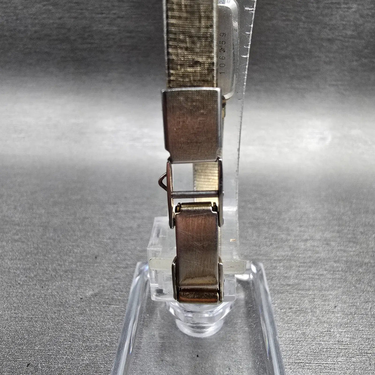 Seiko Watch Women 13mm Gold Dial Gold Tone Rectangle 1320-5779 New Battery JP7