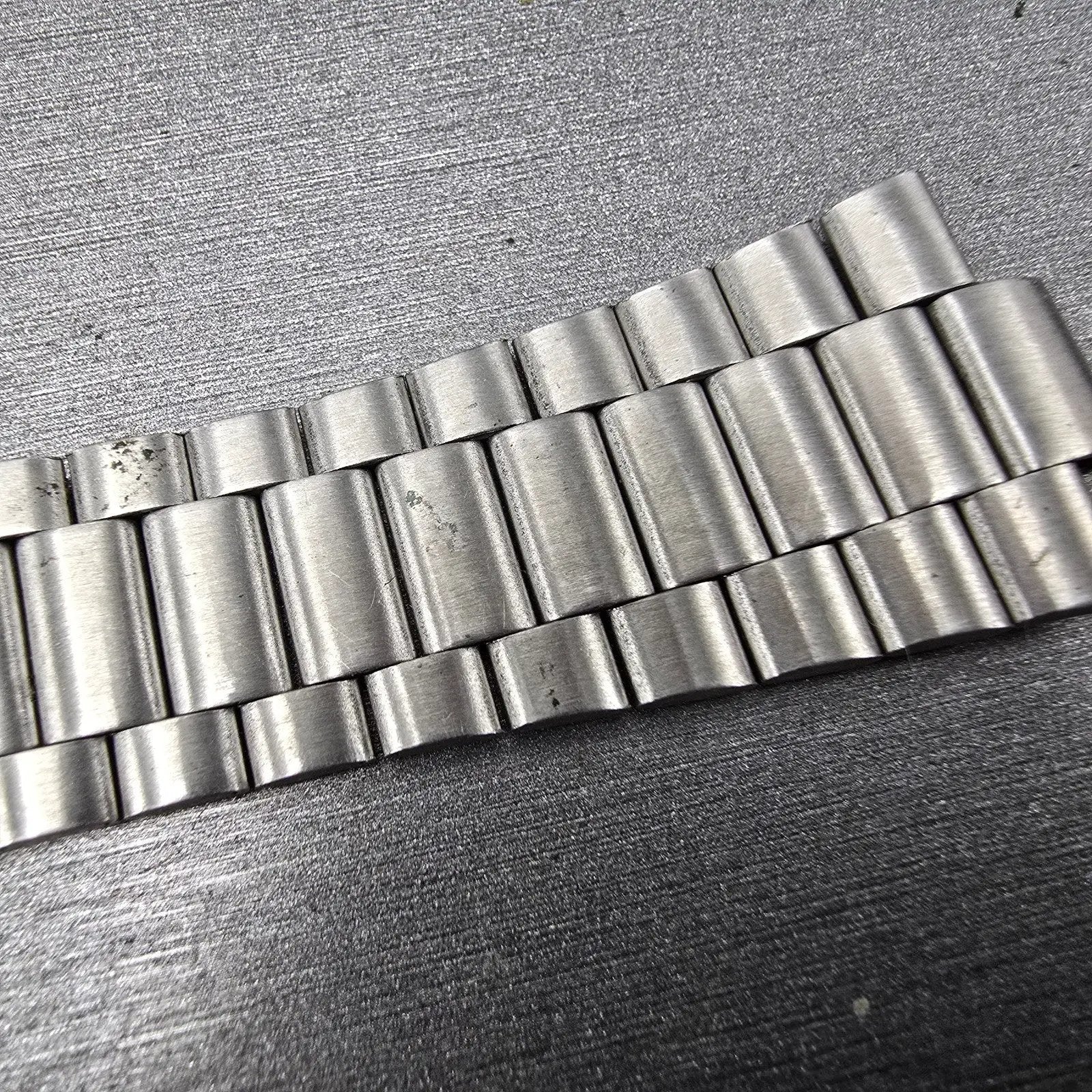 Seiko  Bracelet 20mm Stainless Steel Silver Tone Tri Folding Clasp VTG Japan3