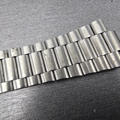 Seiko  Bracelet 20mm Stainless Steel Silver Tone Tri Folding Clasp VTG Japan3