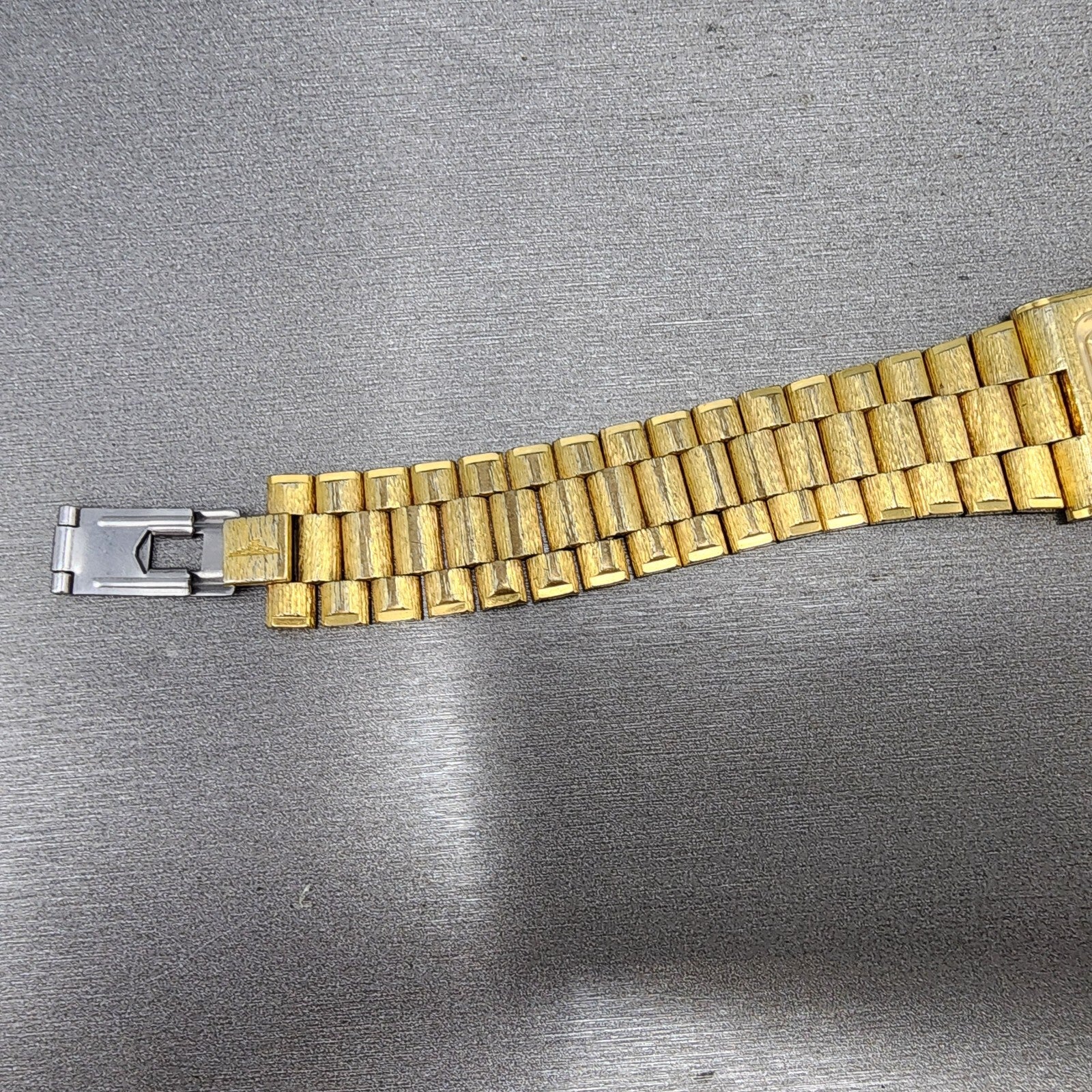 Longines Tank Watch Men 23mm Gold Dial Gold Tone Rectangle PARTS Vintage7