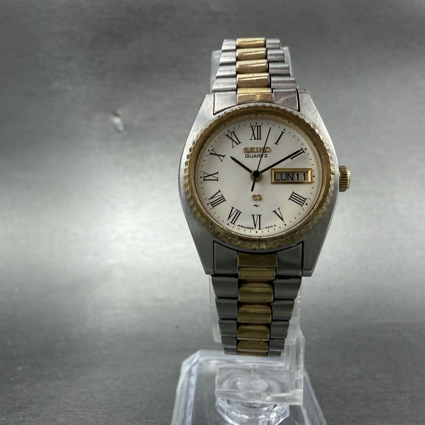 Seiko SQ Watch Women 25mm White Dial Two Tone Daydate 2626-0159 READ New Battery5