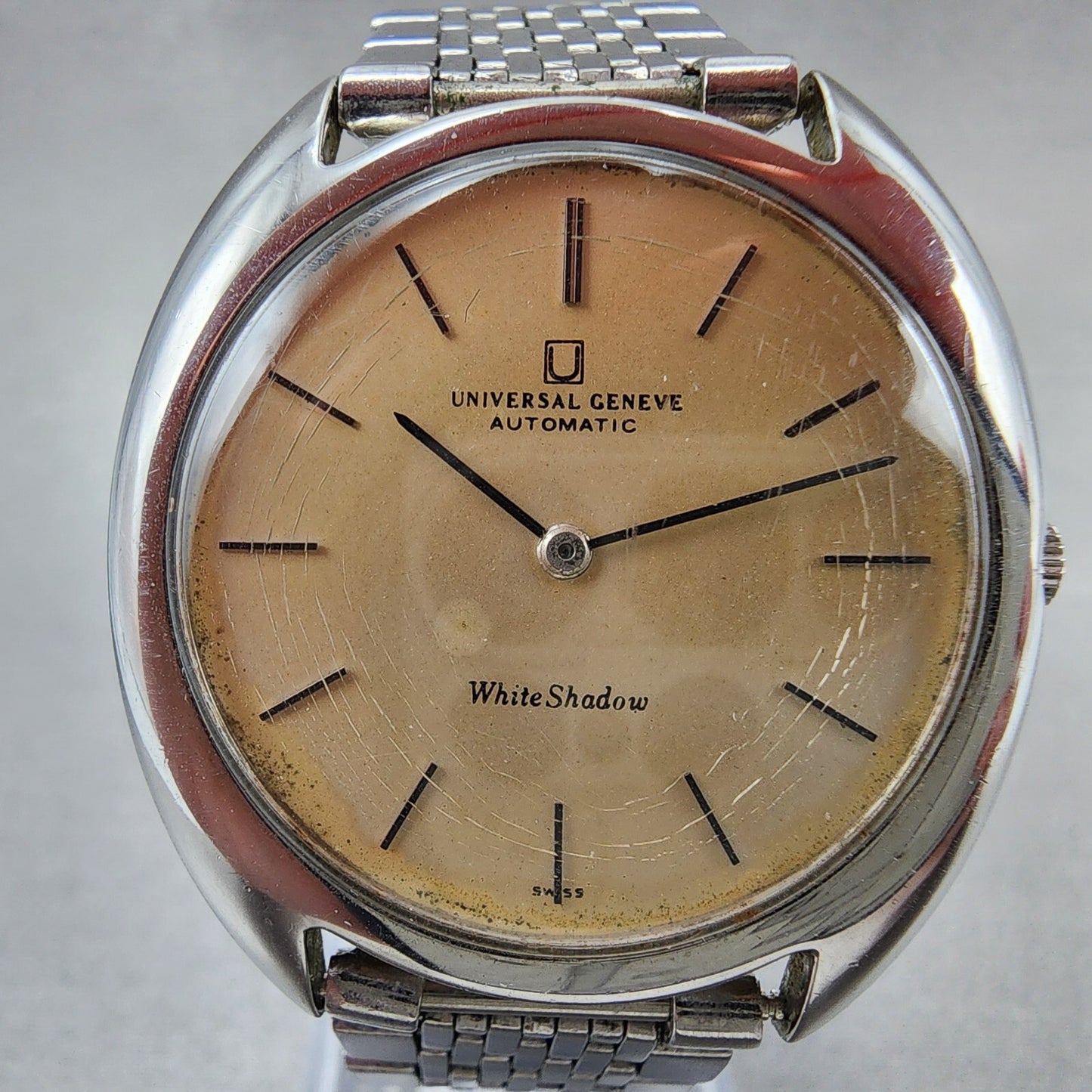 Universal Geneve White Shadow Automatic Watch Men 35mm Champagne Dial Steel Runs