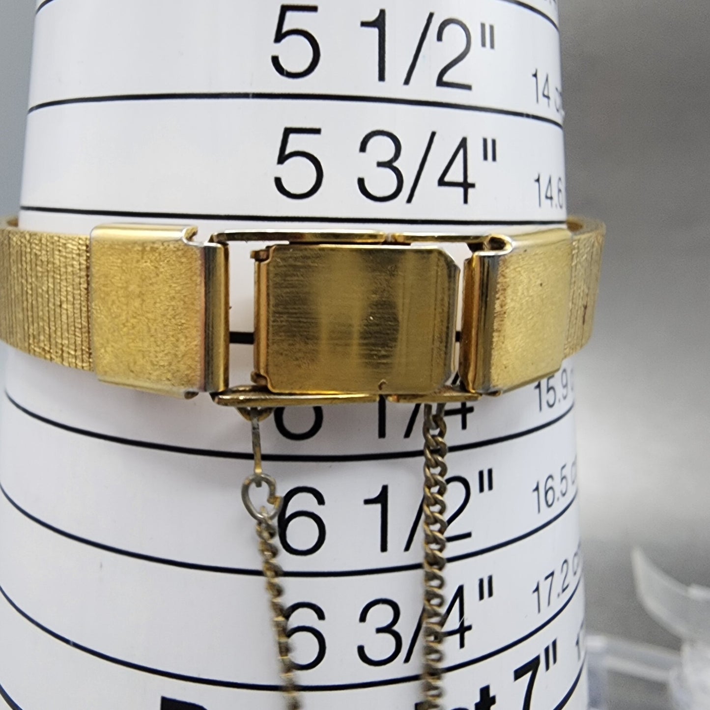 Seiko Watch Women 20mm White Dial Gold Tone Rectangle 26215120 New Battery10