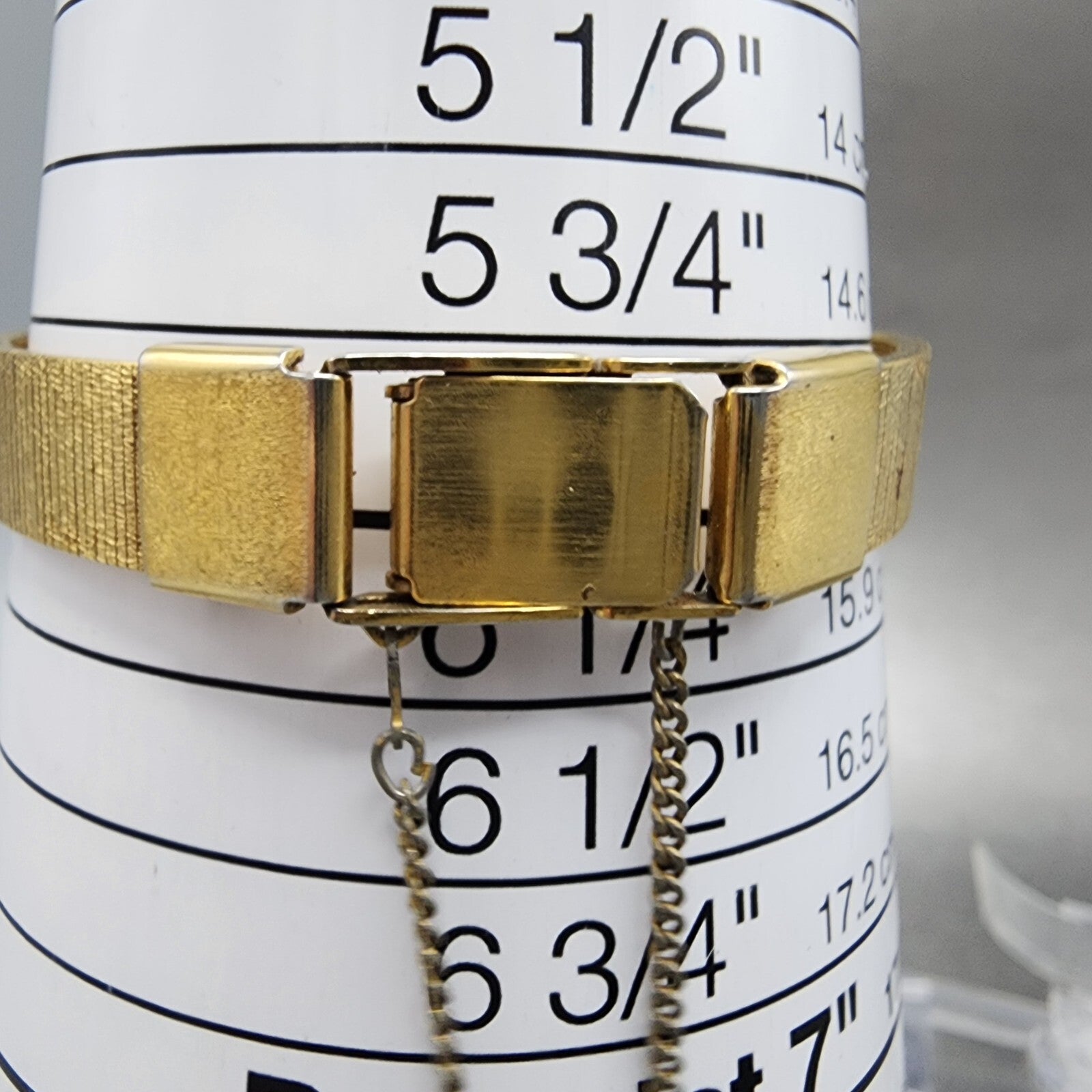 Seiko Watch Women 20mm White Dial Gold Tone Rectangle 26215120 New Battery10