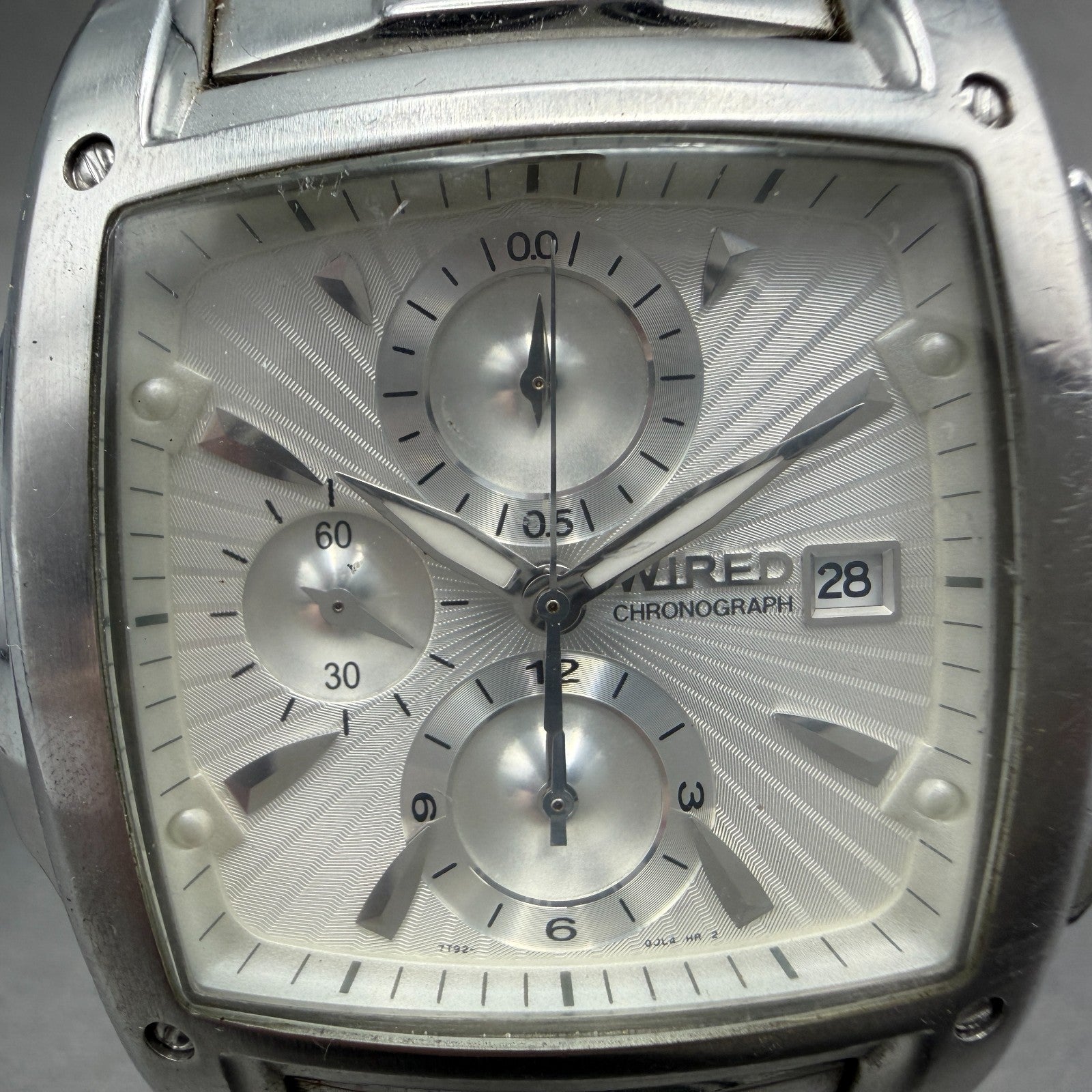 Seiko Wired Chronograph Watch Men 43mm White Dial Silver Tone Date New Battery1