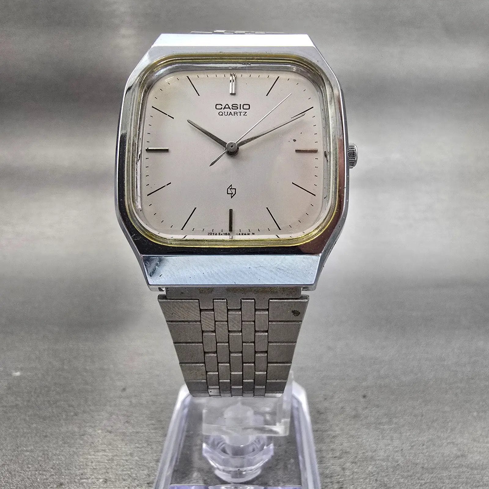 Casio Watch Men 32mm Silver Dial Silver Tone Rectangle MQ-300 New Battery VTG5