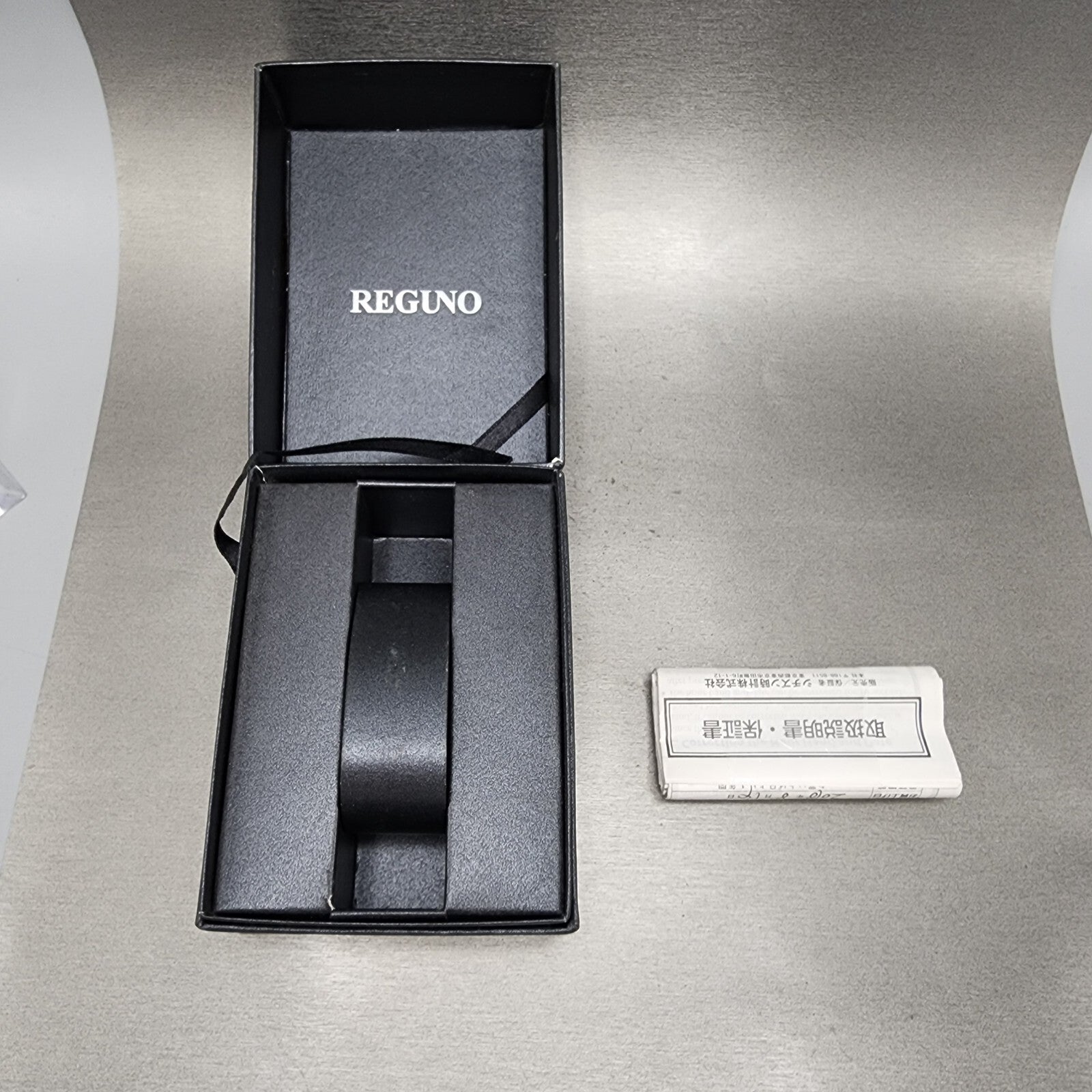 Reguno Watch Men 37mm Black Dial Silver Tone Date Solar H415T017274 Works13