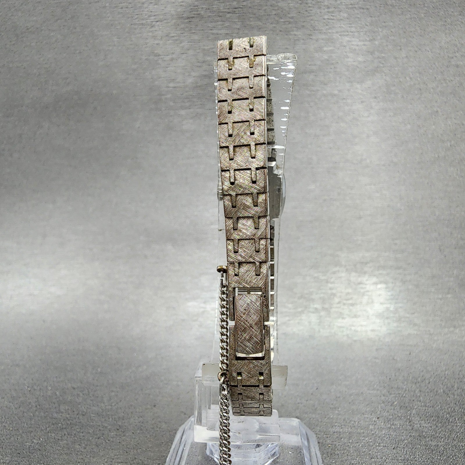 Seiko Watch Women 15mm Silver Dial White Gold Plated Diamonds Manual Wind Runs7