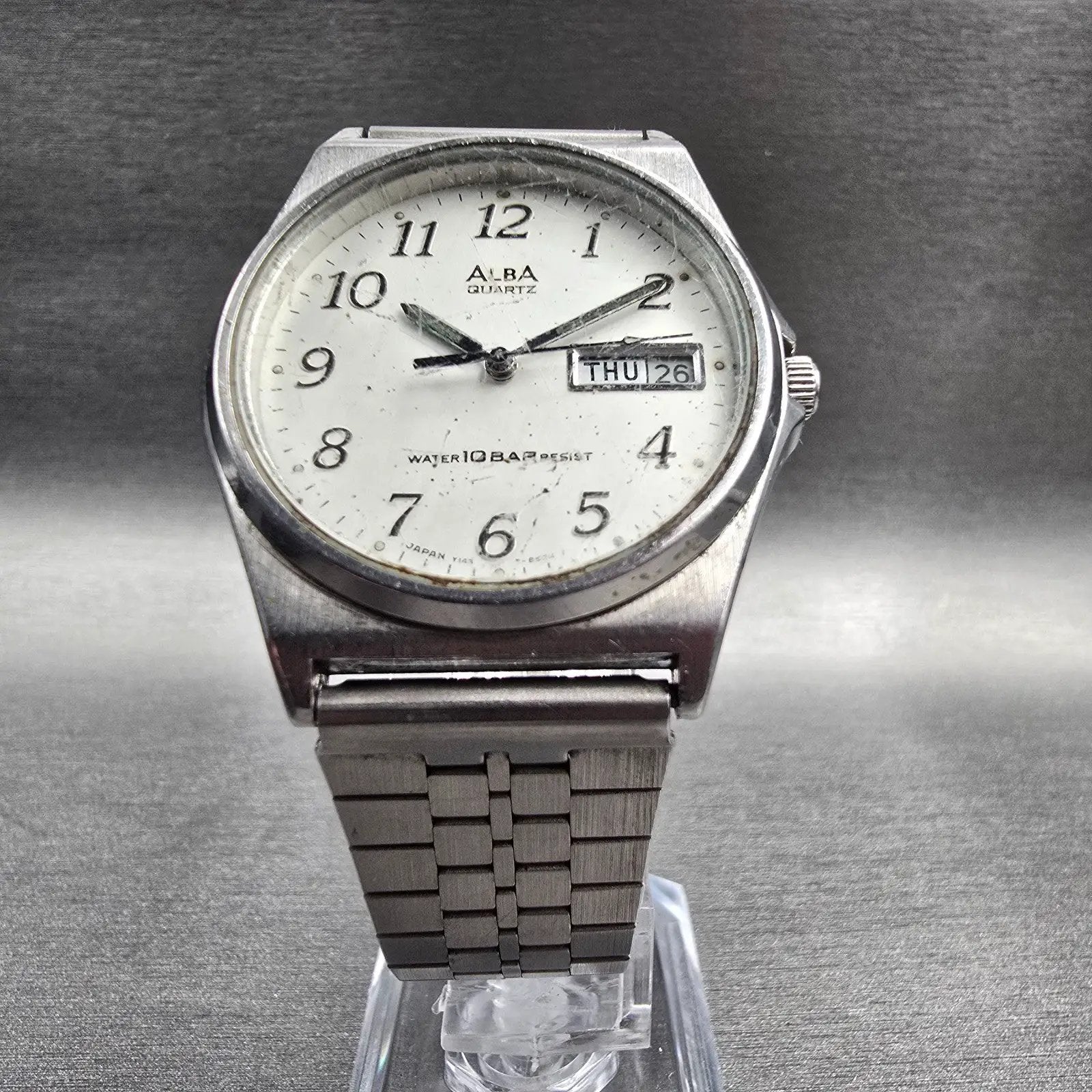 Seiko Alba Watch Men 34mm Silver Dial Silver Tone Daydate Y143-8280 New Battery5