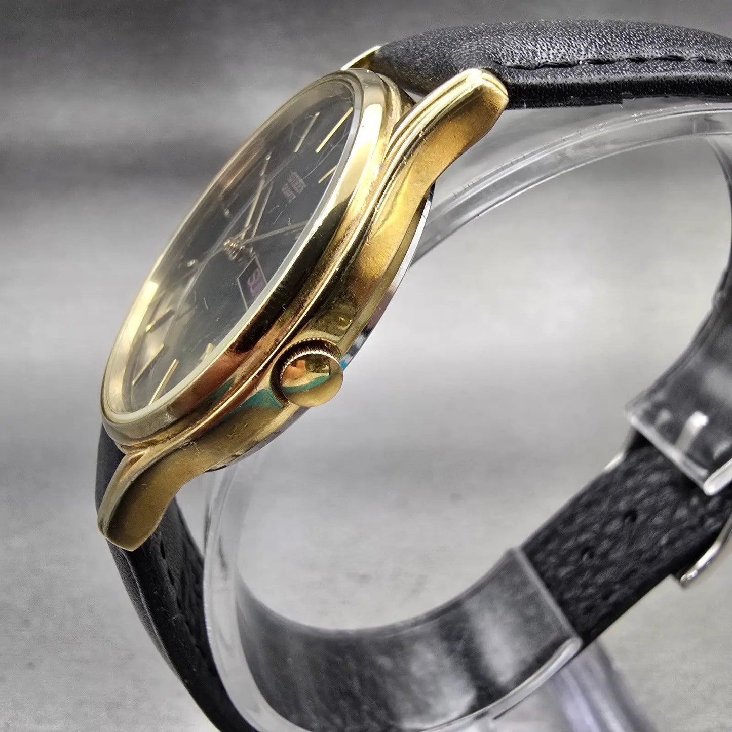 Citizen CQ Watch Men 34mm Black Dial Gold Tone Daydate 2500-S76418 New Battery2