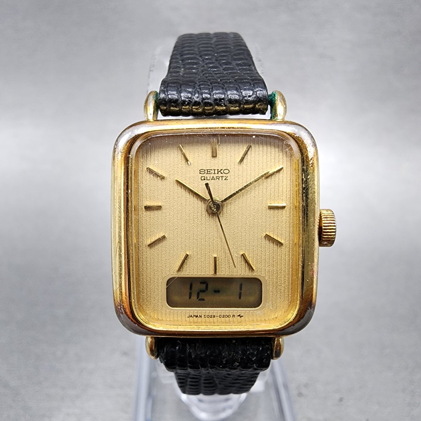 Seiko Watch Women 21mm Analog Digital Gold Tone Rectangle Champagne Dial New Bat0