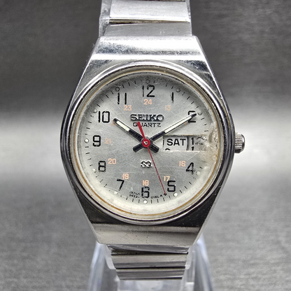 Seiko Watch Women24mm Silver Dial Silver Tone Daydate Round 3423-0059 New Batt0