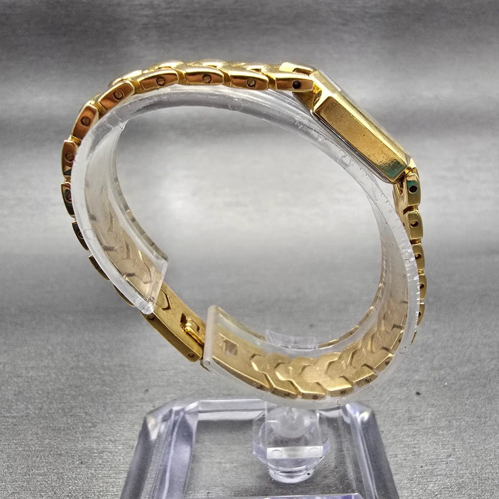 Citizen Watch Women 18mm Gold Dial Gold Tone Hexagon 5421-S41185 New Battery VTG8