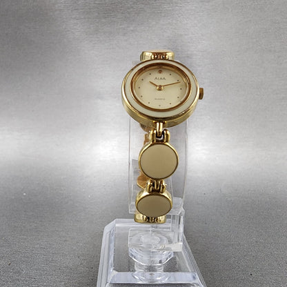 Seiko Alba Watch Women 20mm White Dial Gold Tone Round Y588005b New Battery5