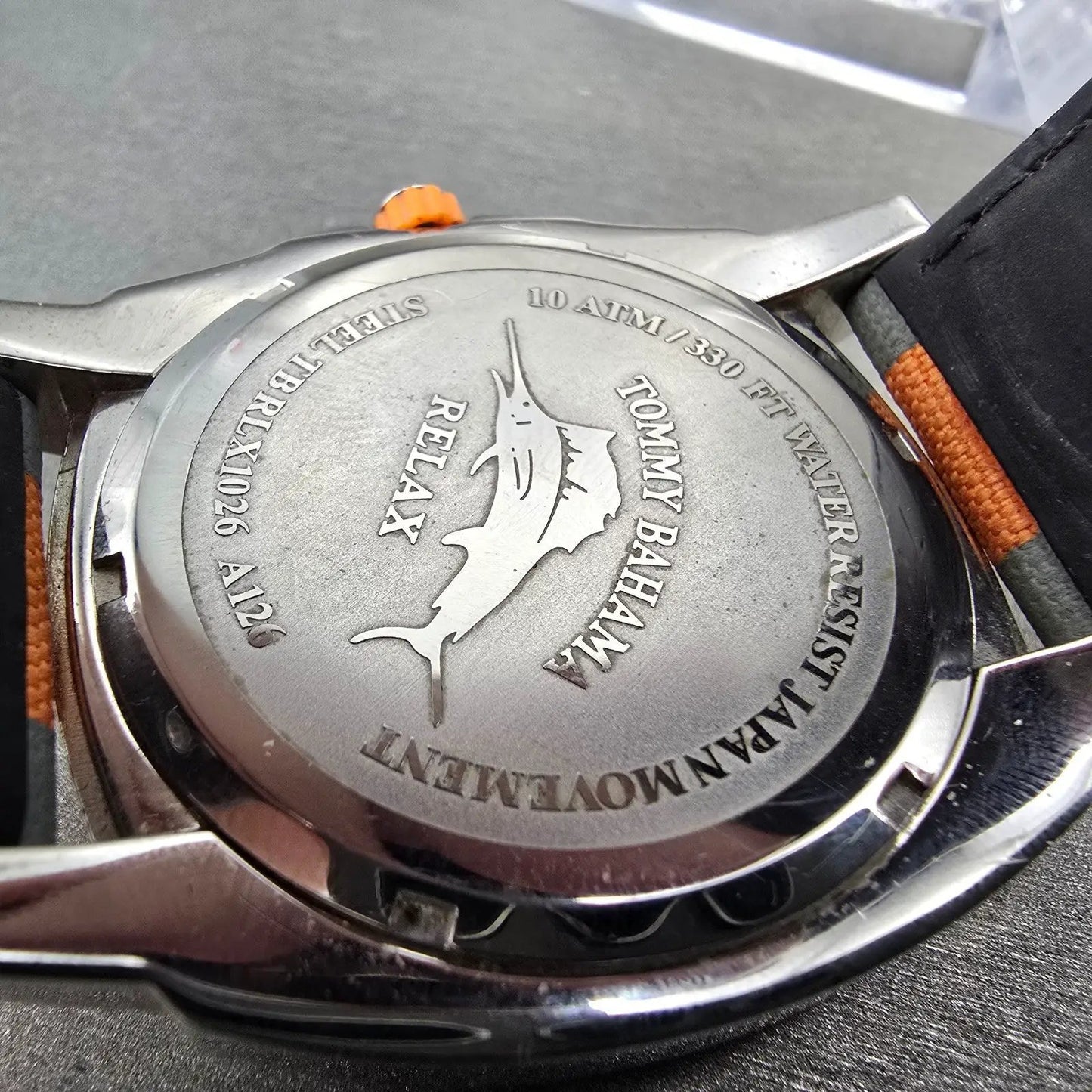 Tommy Bahama Relax Dive Watch Men 42mm Gray Dial Steel Date Round New Battery9
