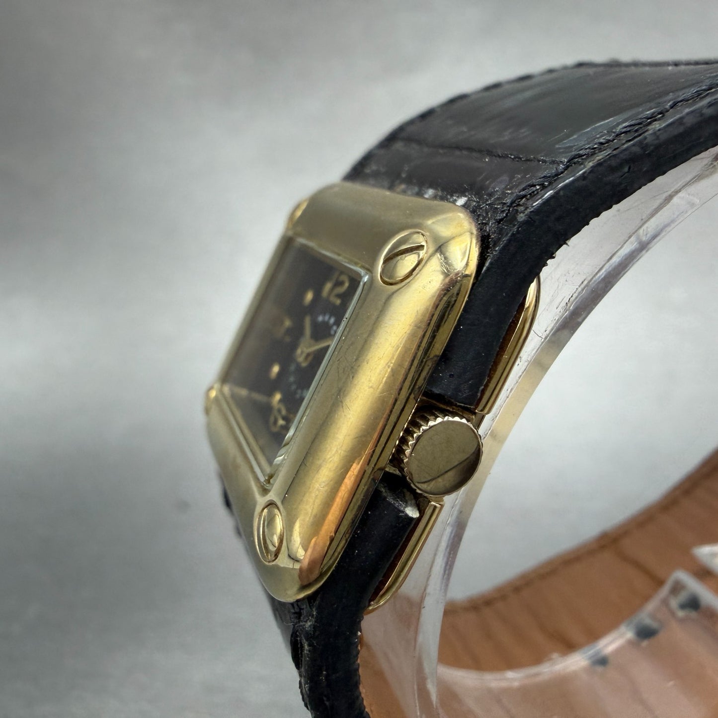 Marc Jacobs Watch Women 28mm Black Dial Gold Tone Rectangle MBM1135 New Battery2