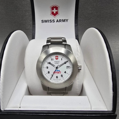 Victorinox Swiss Army Peak Watch Men 38mm White Dial Steel Date 24958 New Batt0