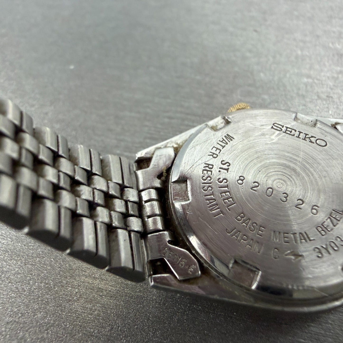 Seiko SQ Watch Women 24mm Silver Dial Two Tone Daydate 3Y03-0031 New Battery9