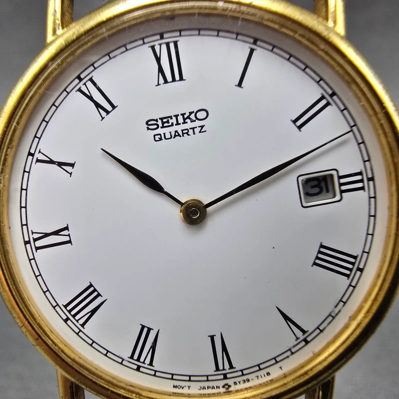 Seiko Watch Men 31mm White Dial Gold Tone Date READ!!!!!!! 5Y39-7010 New Battery1