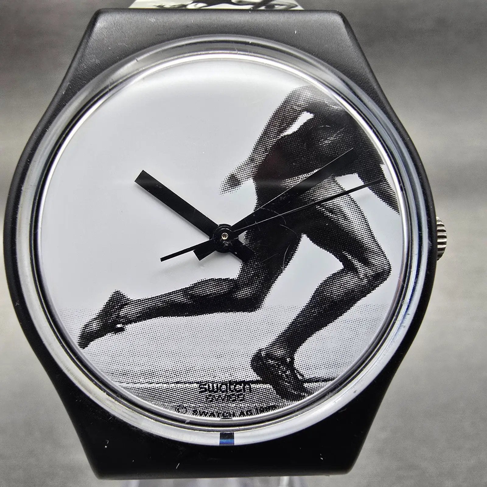 Swatch Olympic Portraits Watch Men 34mm White Dial Black Round GB178 New Battery1