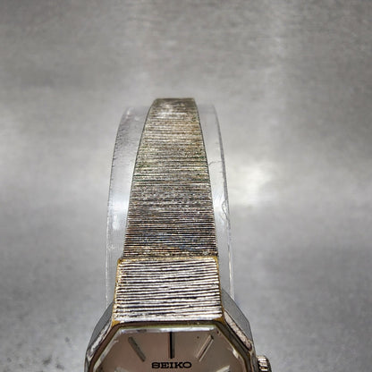 Seiko Watch Women 18mm Silver Dial Silver Tone Octagon Manual 113590 Runs4