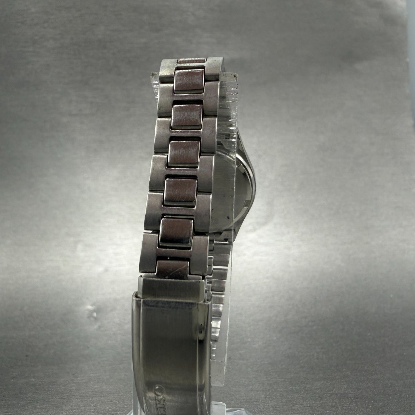 Seiko Watch Women 24mm Silver Dial Silver Tone Daydate 2626-0010 New Battery7
