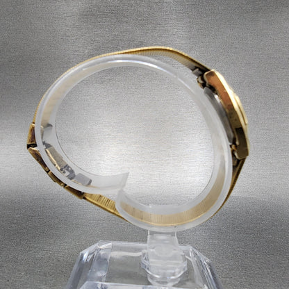 Seiko Watch Women 19mm Gold Dial Gold Tone Round 5420-5099 New Battery