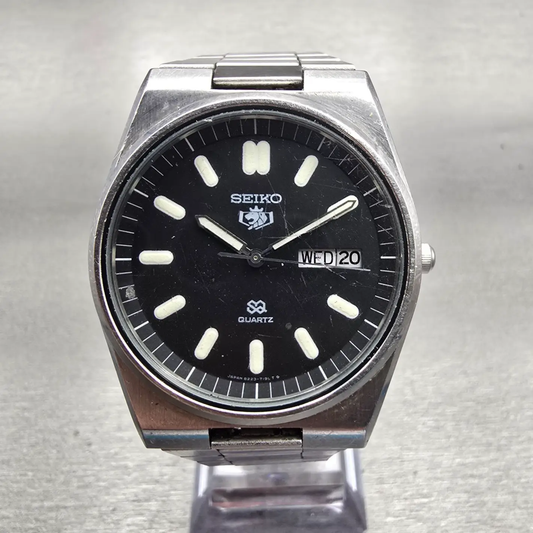 Seiko SQ Watch Men 36mm Black Dial Silver Tone Daydate Round 8223-7150 New Batt0