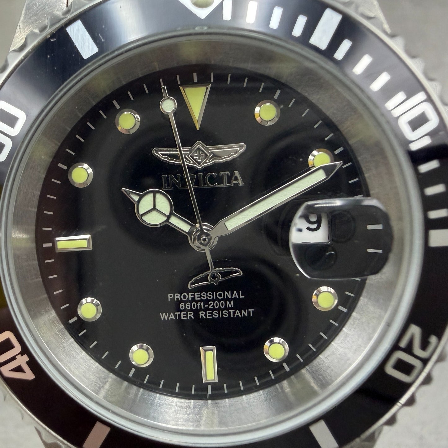 Invicta Pro Diver Watch Men 40mm Black Dial Silver Tone Date Round 26970 New Bat1
