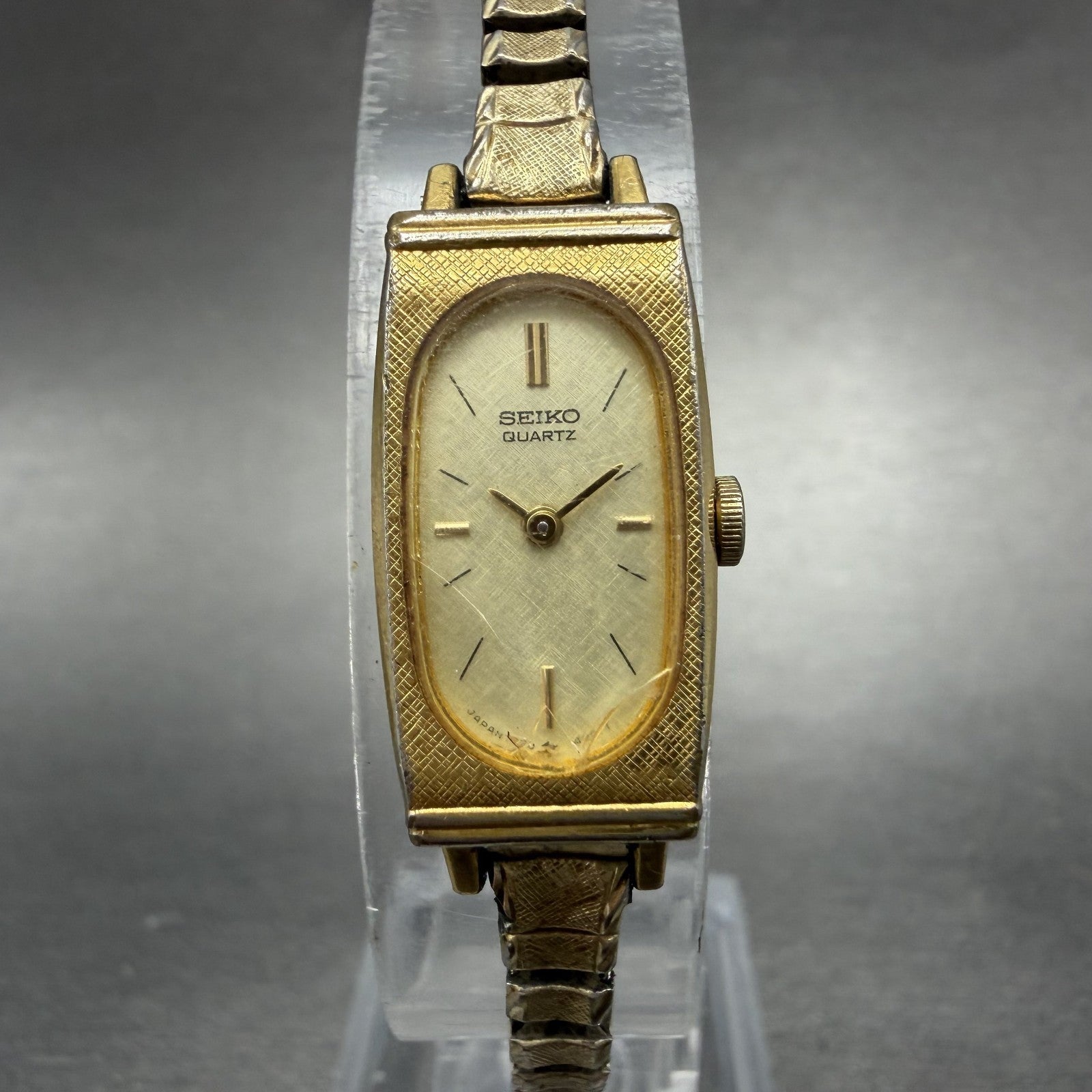Seiko Tank Watch Women 13mm Champagne Dial Gold Tone 1320-6069 New Battery0
