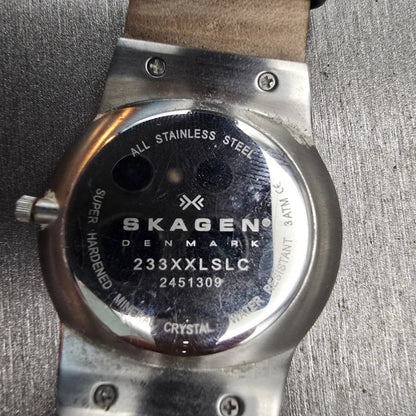 Skagen Watch Men 37mm Silver Dial Silver Tone Date Round 233XXLSLC New Battery10