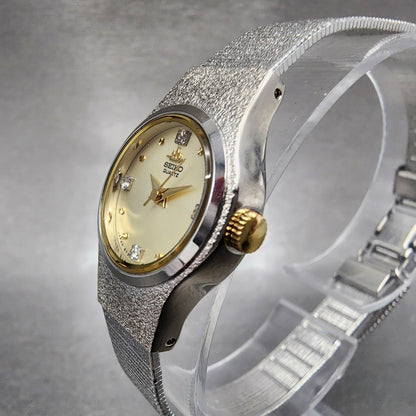 Seiko Watch Women 20mm Champagne Dial Silver Tone Diamond Markers New Battery2