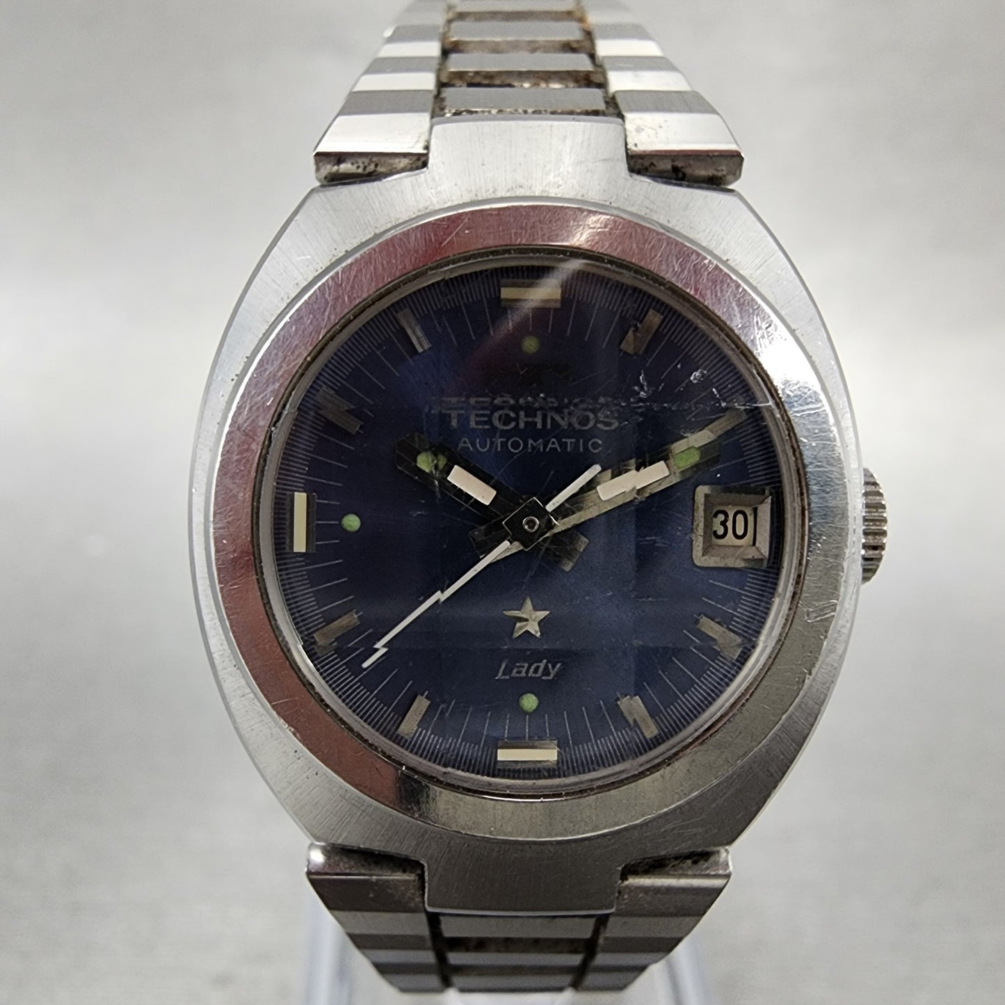 Technos Star Watch Women 24mm Blue Dial Silver Tone Date Automatic Runs VTG1