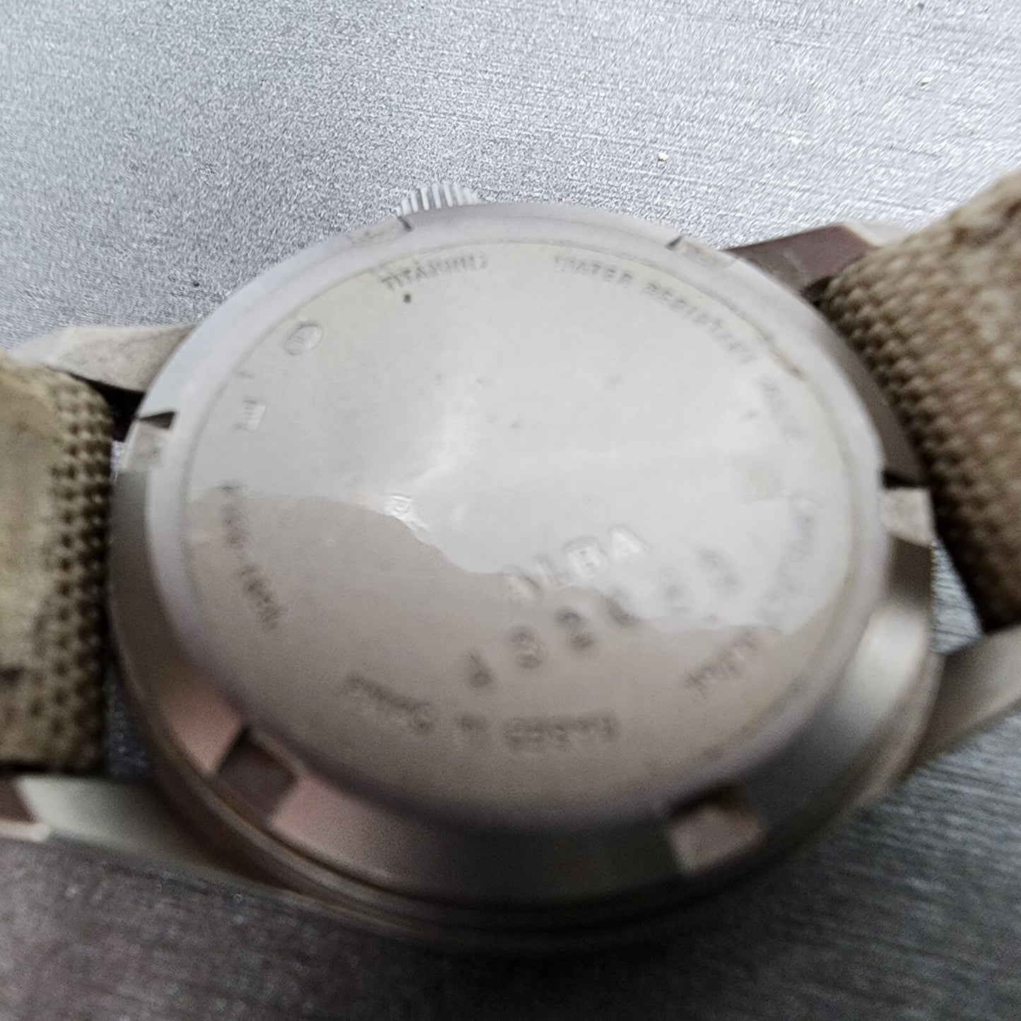 Seiko ALBA Watch Women 27mm Silver Dial Titanium Round V5010DL0 New Battery9