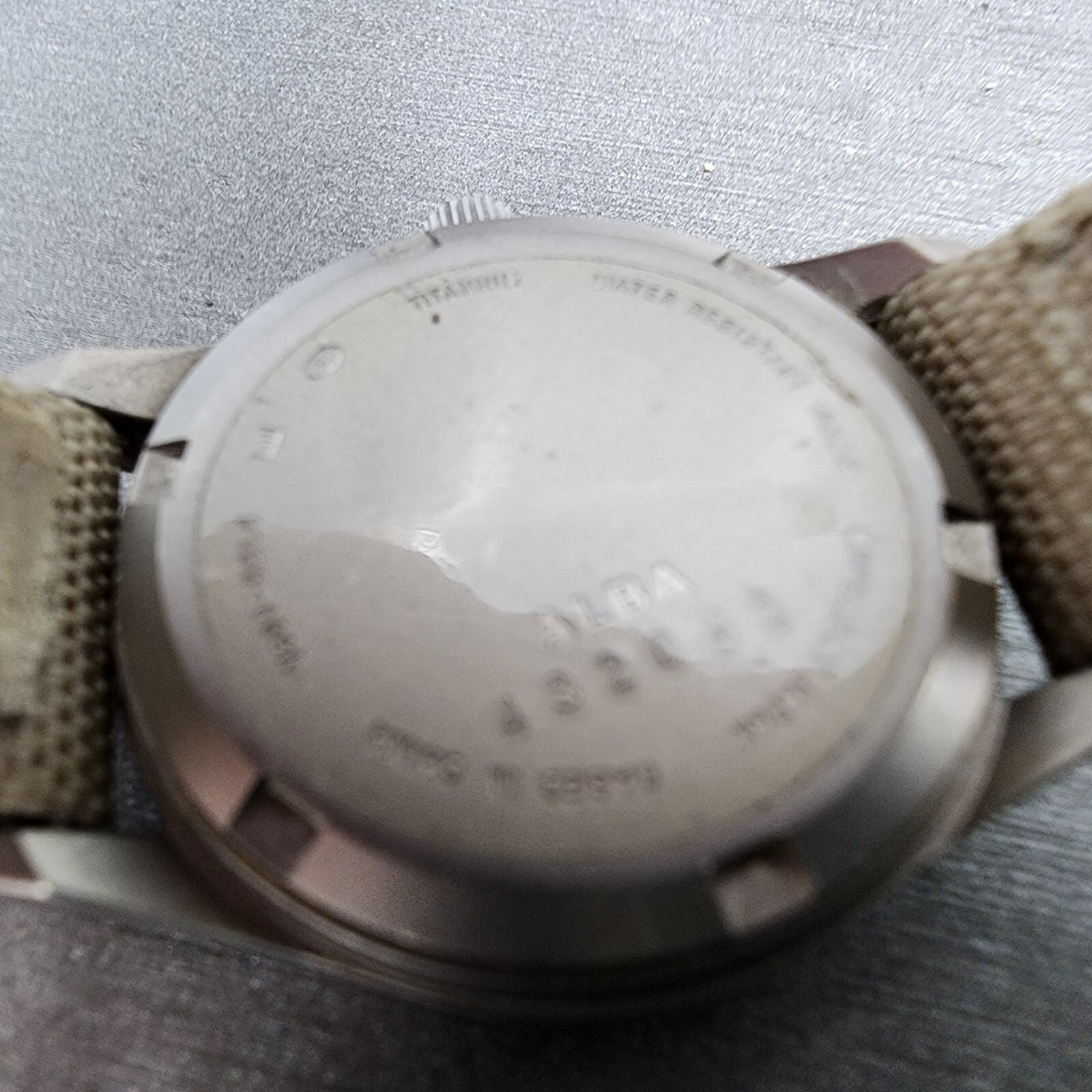 Seiko ALBA Watch Women 27mm Silver Dial Titanium Round V5010DL0 New Battery9