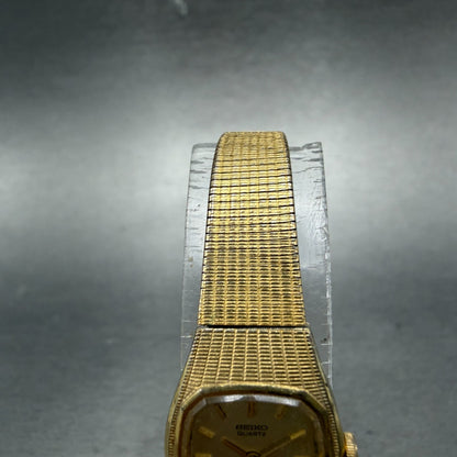Seiko Watch Women 16mm Champagne Dial Gold Tone Rectangle 2c20-5569 New Battery4