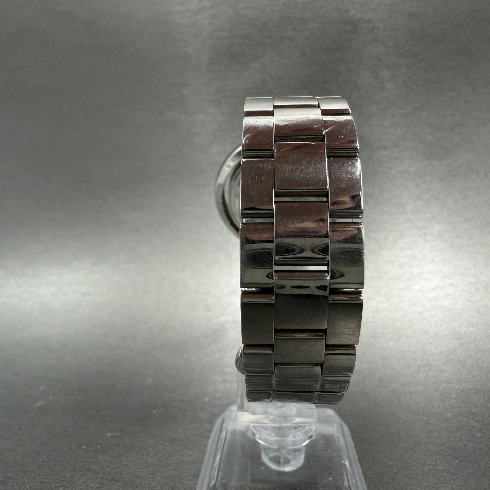 Bulova Rubaiyat Watch Women 35mm White Dial Stainless Steel Diamond 96p1847