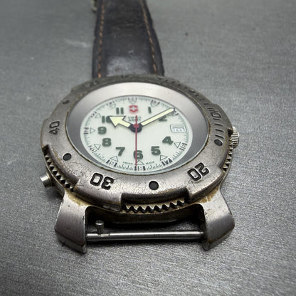 Victorinox Swiss Army Sportline Watch Men 40mm White Dial Silver Date PARTS ABC7
