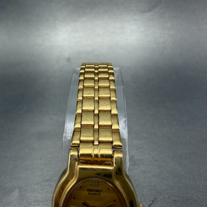 Seiko Watch Women 18mm Champagne Dial Gold Tone Oval V401-5270 New Battery4