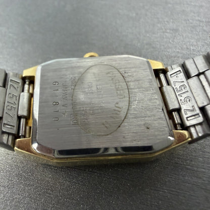 Seiko 5 Tank Watch Women 21mm Champagne Dial Gold Tone Date 2022-5000 NewBattery9
