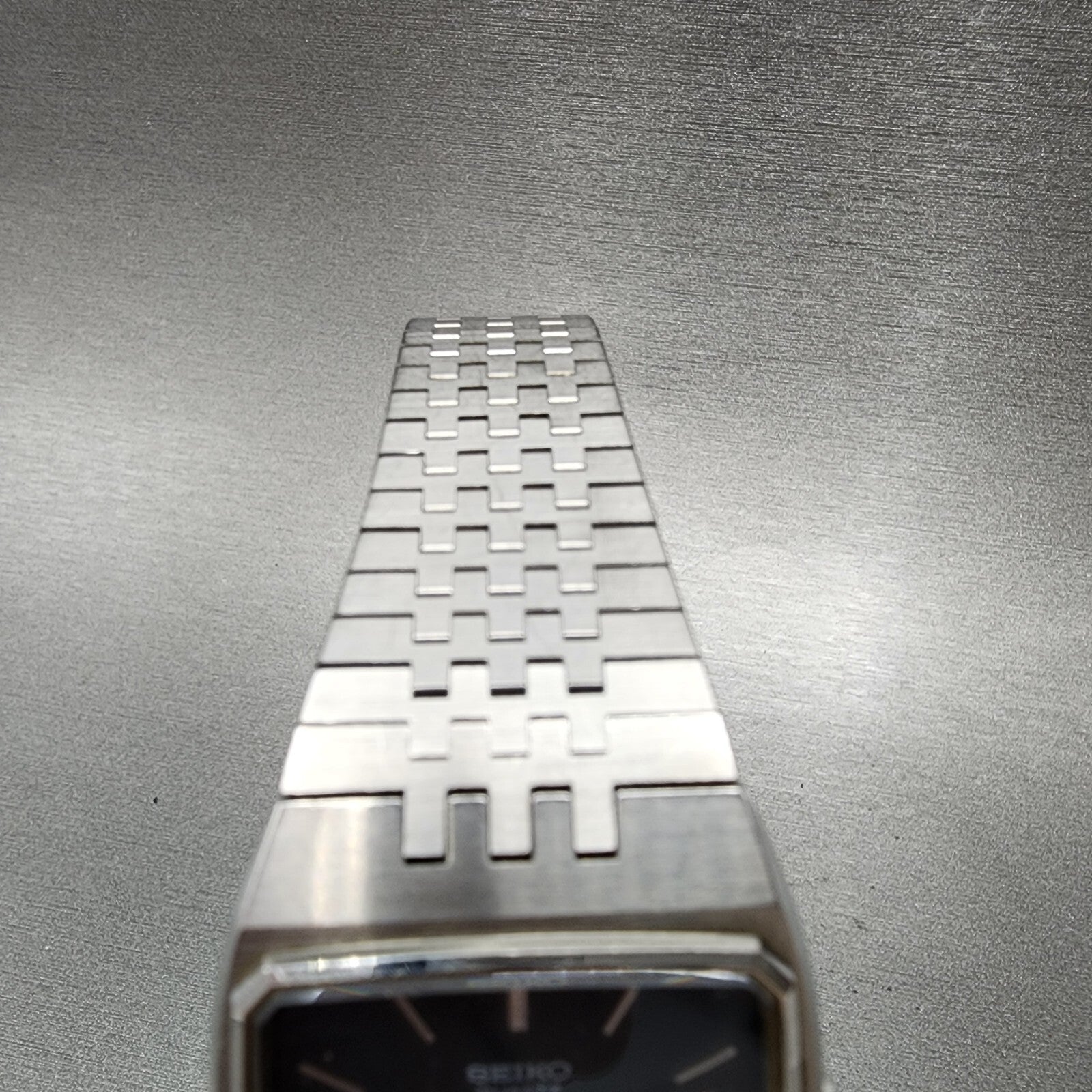 Seiko SQ Tank Watch Men 31mm Black Dial Silver Tone Daydate 82235169 NewBattery4