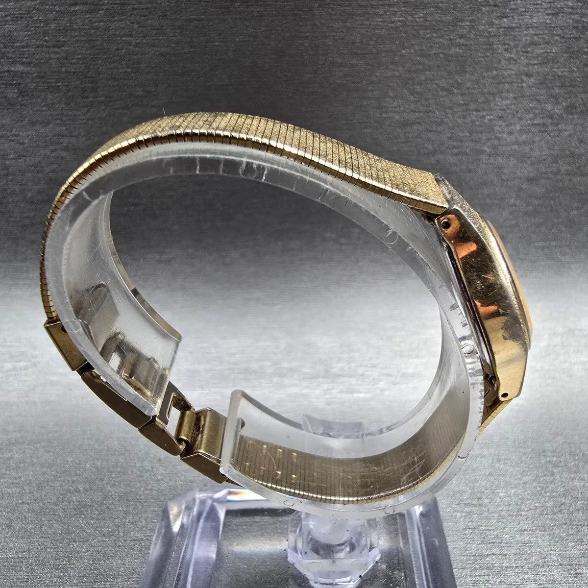 Seiko SX Watch Women 17mm Gold Dial Gold Tone Round 6Y21-0020 New Battery8