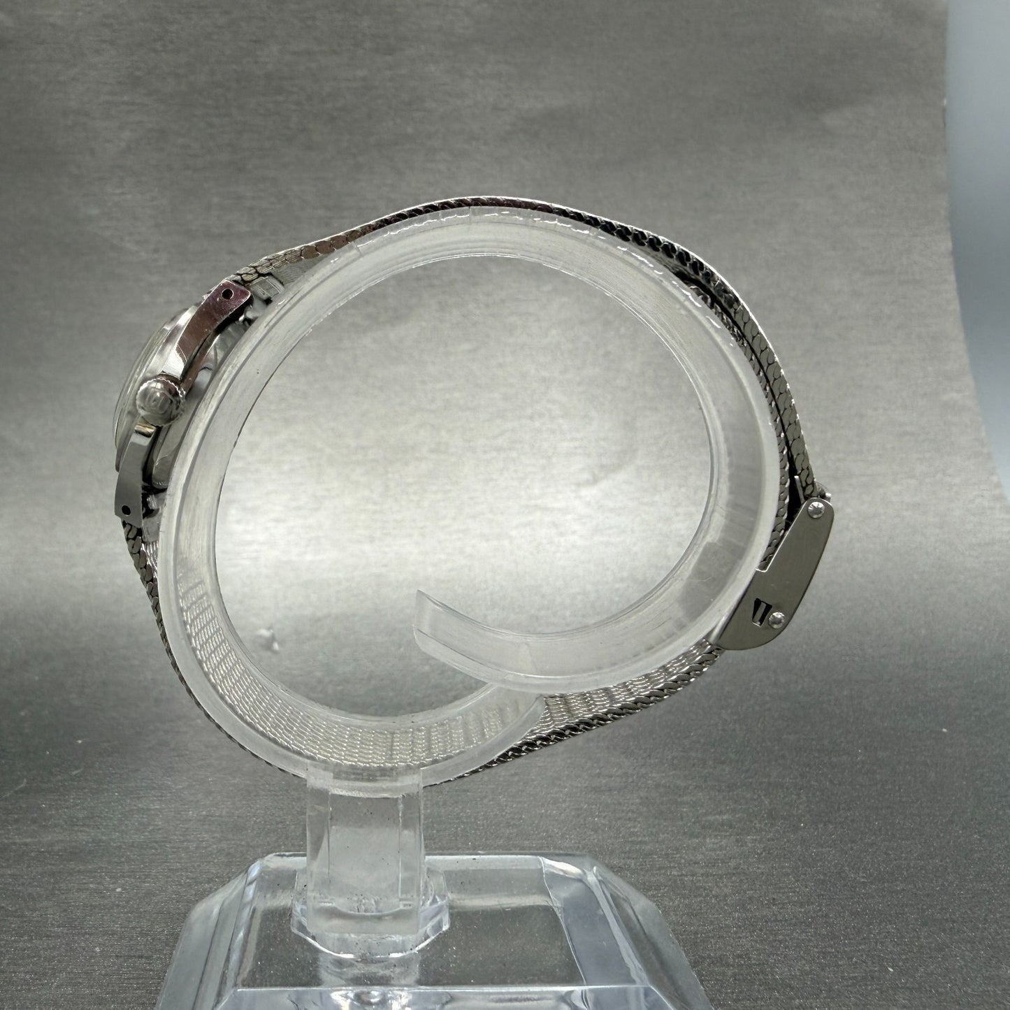 Waltham Watch Women 19mm Gray Dial Steel Manual Wind Mesh Band Round Manual VTG7