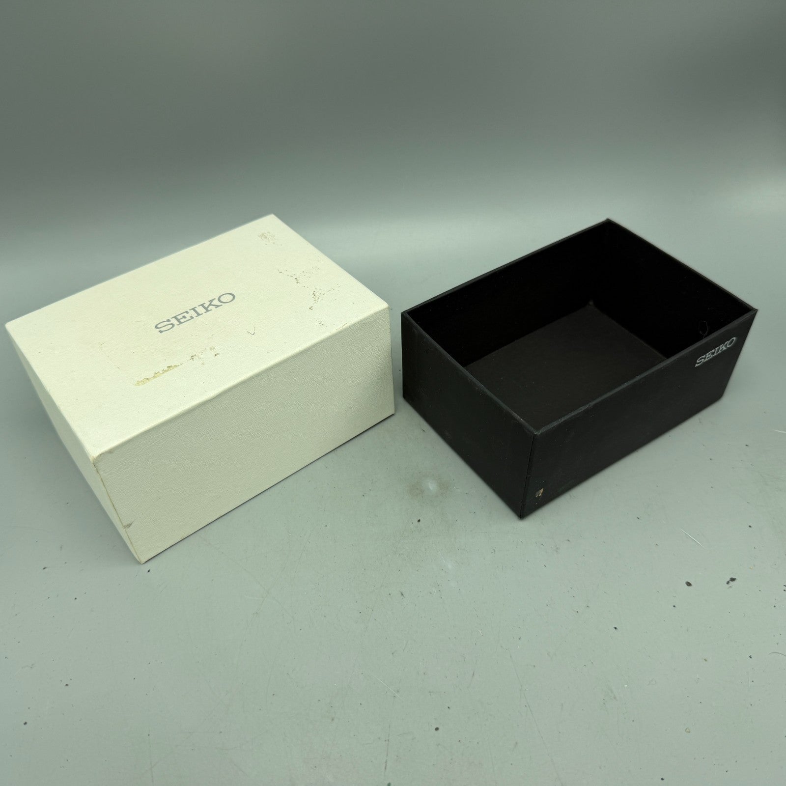Seiko Presentation Watch Box Case Black & White Cardboard FSSB3E KLF1