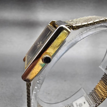 Citizen CQ Watch Women 17mm Black Dial Gold Tone Rectangle 3220-945174 New Batt2