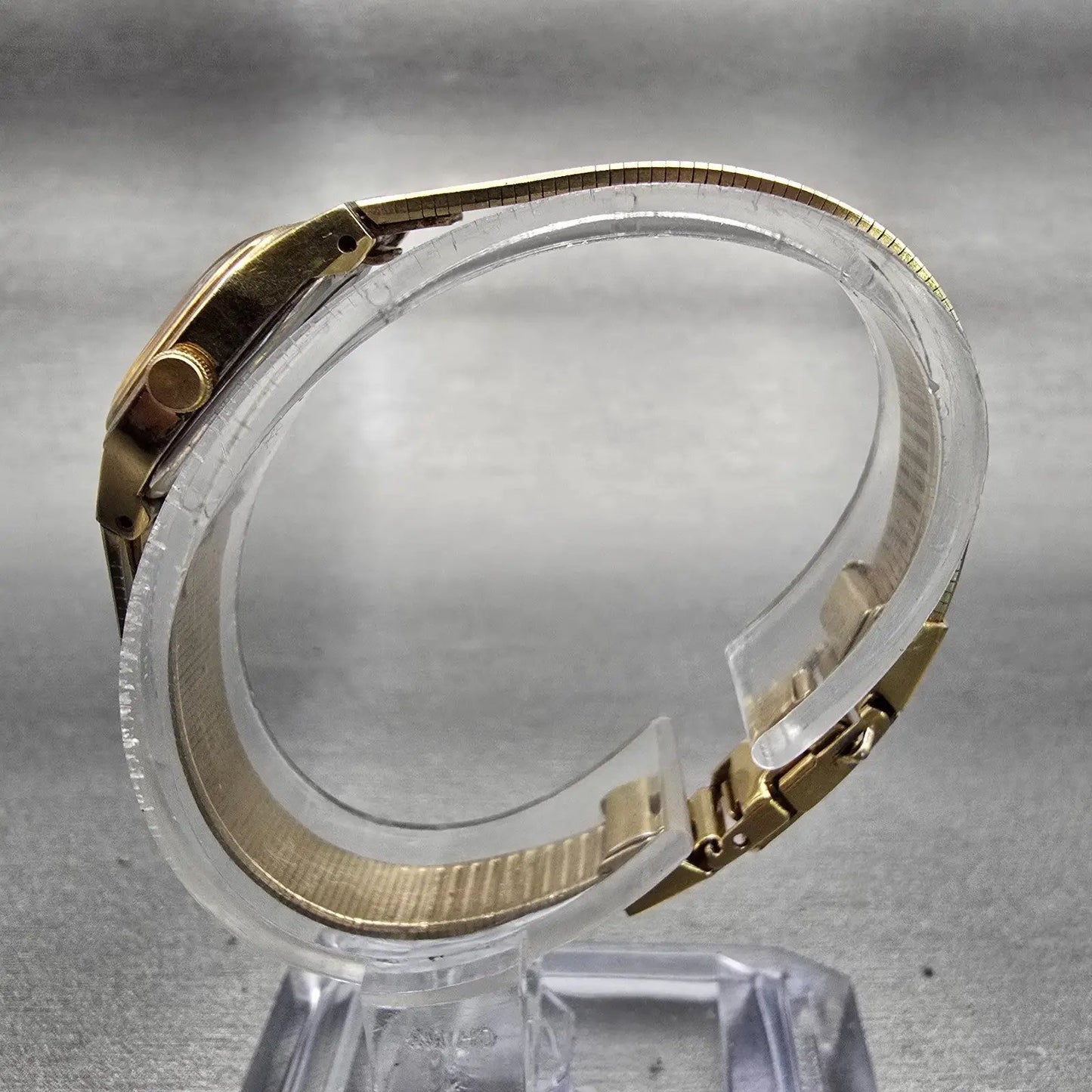 Seiko Watch Women 16mm Black Dial Gold Tone Rectangle 2C20-5770 New Battery VTG6