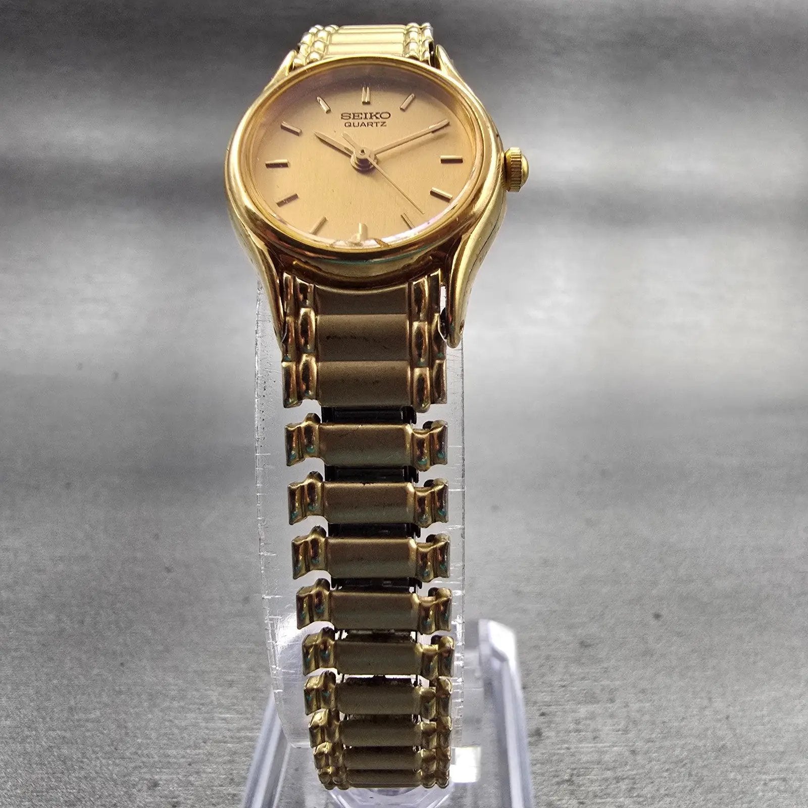 Seiko Watch Women 19mm Gold Dial Gold Tone Round 1N01-0E19 New Battery Vintage5