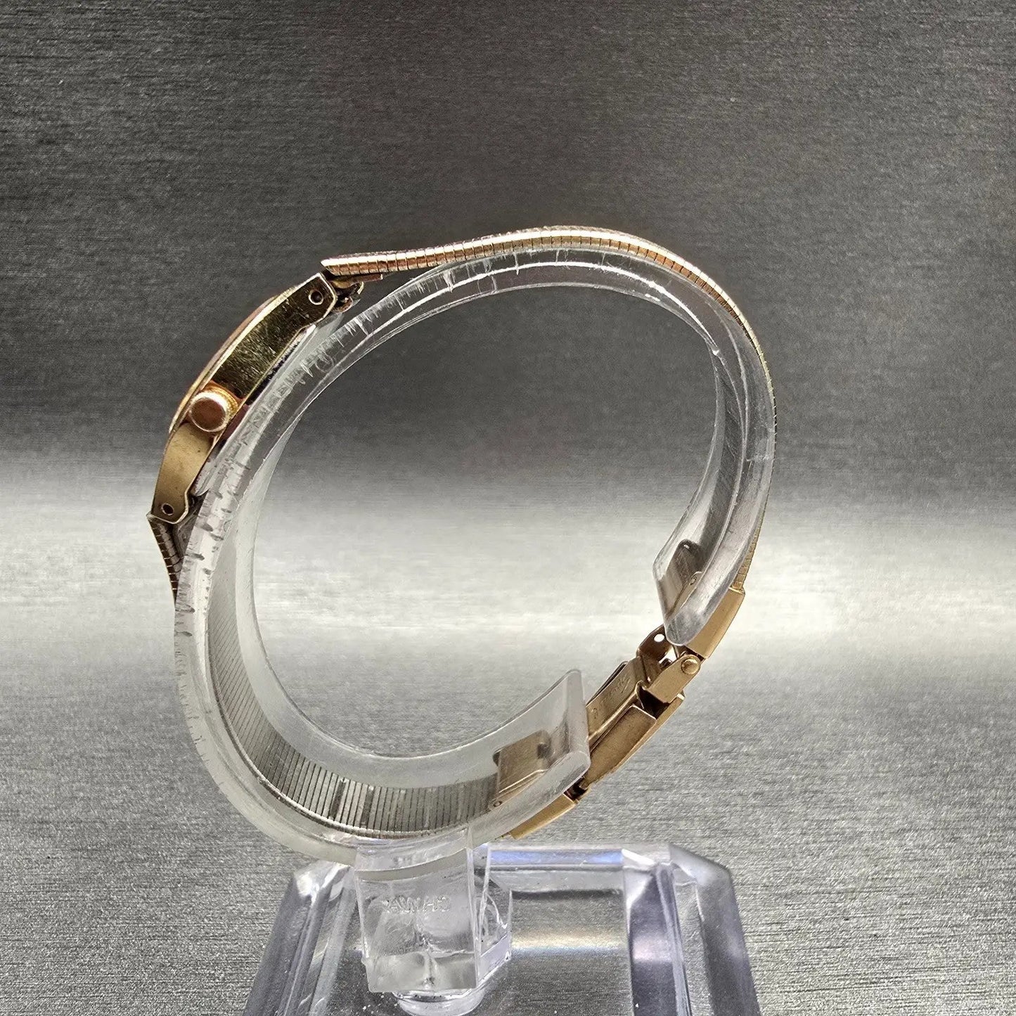 Seiko Watch Women 19mm Champagne Dial Gold Tone Round 2C20-0029 New Battery VTGT6